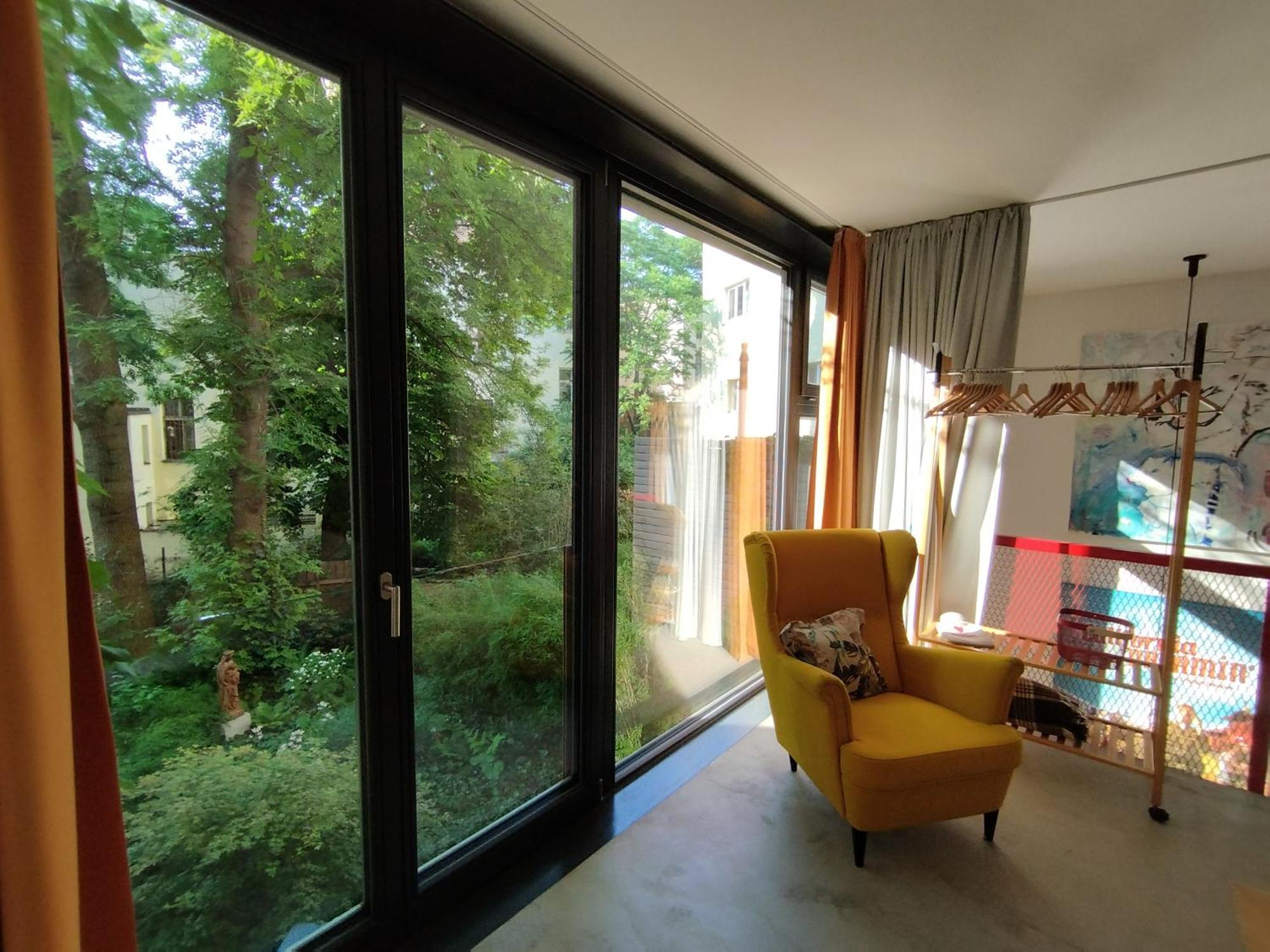 Romantic And Atypical Apartments In Prague'S Montmartre Exterior foto